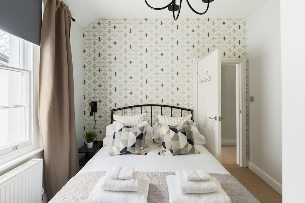 Fabulous Malvern Townhouse Great Malvern Ngoại thất bức ảnh